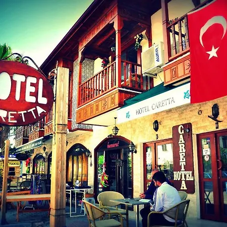 Hotel Caretta 3*
